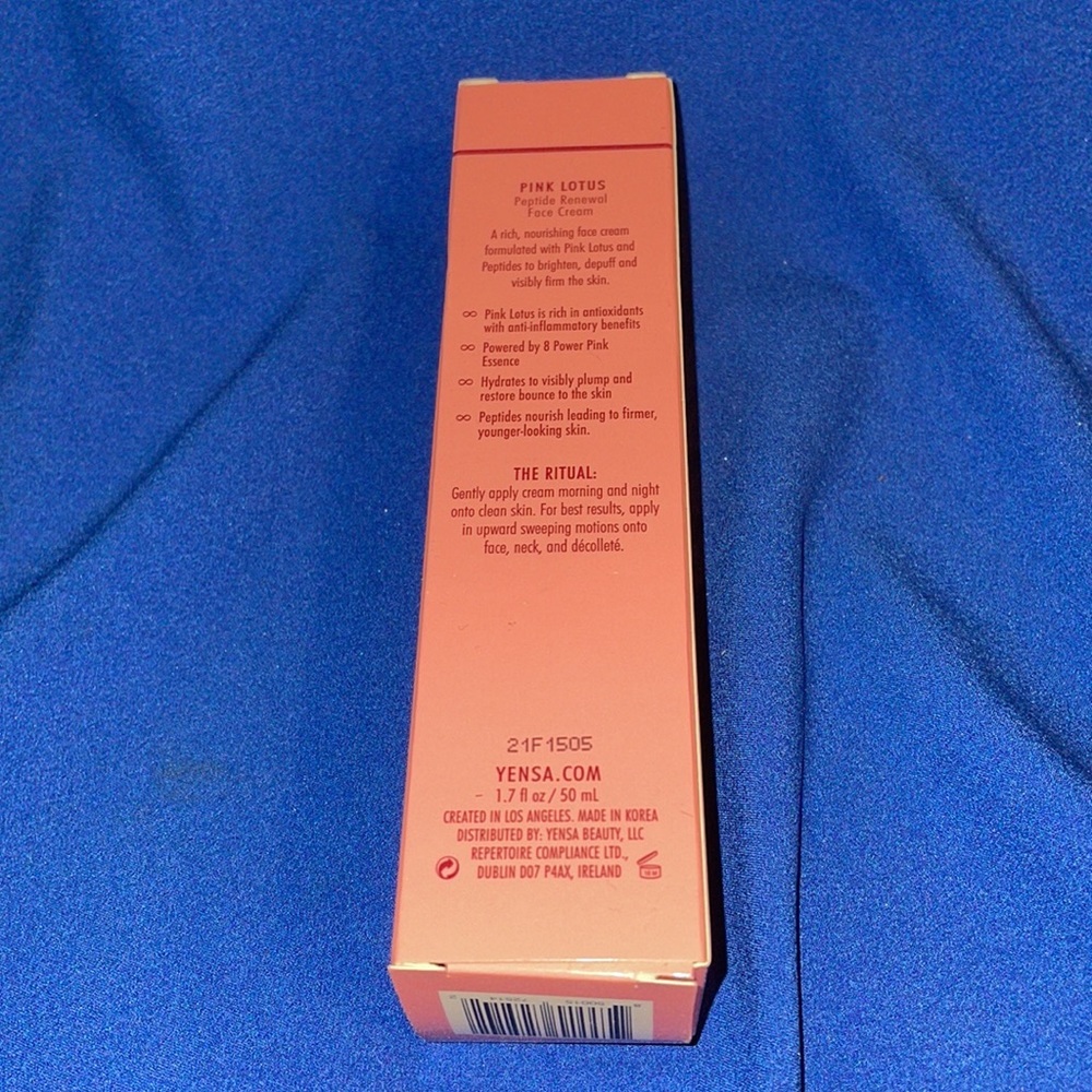 YENSA, PINK LOTUS PEPTIDE RENEWAL FACE CREAM - Picture 3 of 5